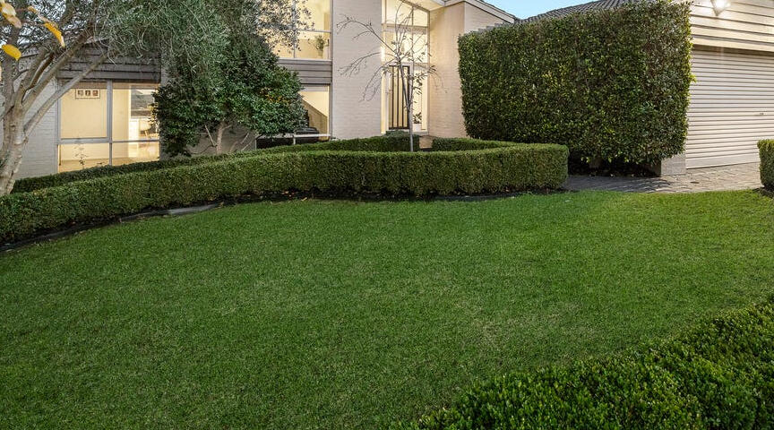 Lawn Mowing Pascoe Vale